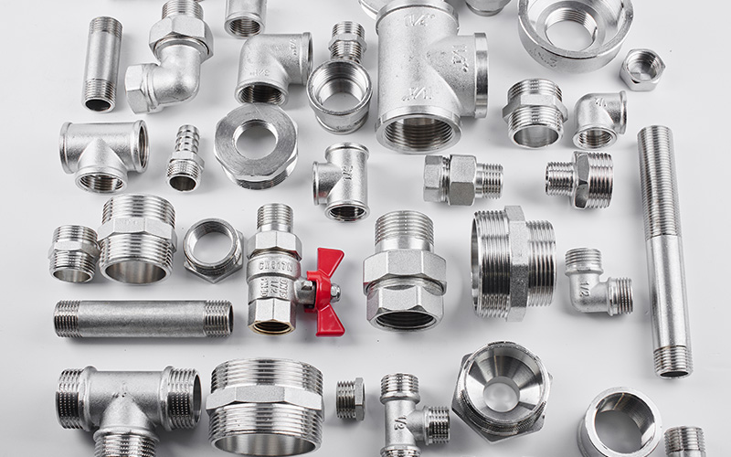 Stainless steel pipe fittings and connectors for industrial applications.